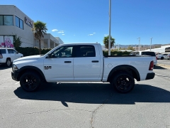 Used 2024  Ram 1500 Classic 4WD Warlock Crew Cab 5'7" Box at Camacho Mitsubishi near Palmdale&comma; CA