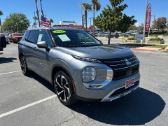  2024 Mitsubishi Outlander SE FWD at Camacho Mitsubishi near Palmdale&comma; CA