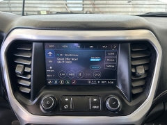Used 2023  GMC Acadia AWD 4dr SLT at Camacho Mitsubishi near Palmdale&comma; CA