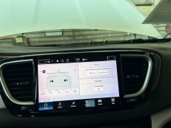 Used 2022  Chrysler Pacifica Touring L FWD at Camacho Mitsubishi near Palmdale&comma; CA