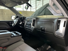 Used 2018  GMC Sierra 1500 2WD Crew Cab SLE at Camacho Mitsubishi near Palmdale&comma; CA