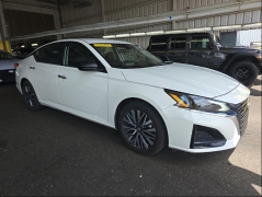 Used 2025  Nissan Altima SV FWD at Camacho Mitsubishi near Palmdale&comma; CA