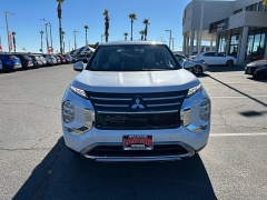 New 2026  Mitsubishi Outlander SE FWD at Camacho Mitsubishi near Palmdale&comma; CA