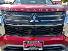 New 2025  Mitsubishi Outlander SE FWD at Camacho Mitsubishi near Palmdale, CA