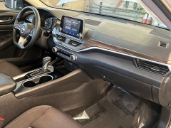 Used 2024  Nissan Altima 2&period;5 SV Sedan at Camacho Mitsubishi near Palmdale&comma; CA