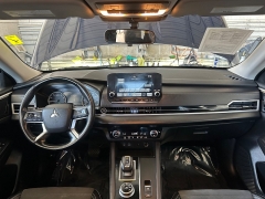 Used 2024  Mitsubishi Outlander SE FWD at Camacho Mitsubishi near Palmdale&comma; CA