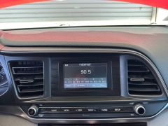 Used 2020  Hyundai Elantra 4d Sedan SE at Camacho Mitsubishi near Palmdale&comma; CA