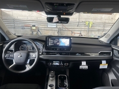 New 2026  Mitsubishi Outlander FWD at Camacho Mitsubishi near Palmdale&comma; CA