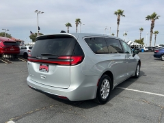 Used 2024  Chrysler Pacifica Touring L FWD at Camacho Mitsubishi near Palmdale&comma; CA
