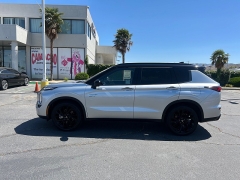 Used 2025  Mitsubishi Outlander Plug-In Hybrid SEL Black Edition S-AWC at Camacho Mitsubishi near Palmdale&comma; CA