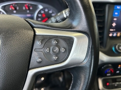 Used 2023 GMC Acadia FWD 4dr SLT at Camacho Mitsubishi near Palmdale, CA