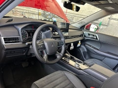 New 2025  Mitsubishi Outlander SE FWD at Camacho Mitsubishi near Palmdale, CA