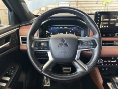 Used 2025  Mitsubishi Outlander SEL FWD at Camacho Mitsubishi near Palmdale&comma; CA