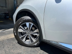 Used 2021  Nissan Murano FWD SV at Camacho Mitsubishi near Palmdale&comma; CA