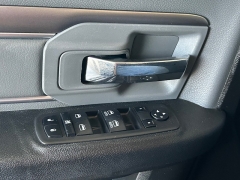 Used 2024  Ram 1500 Classic 2WD SLT Quad Cab 6'4" Box at Camacho Mitsubishi near Palmdale&comma; CA