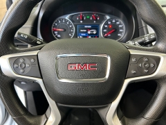 Used 2024  GMC Terrain FWD 4dr SLE at Camacho Mitsubishi near Palmdale&comma; CA