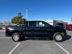 Used 2020  Chevrolet Silverado 1500 4WD Crew Cab RST at Camacho Mitsubishi near Palmdale&comma; CA