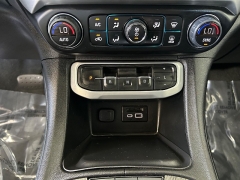 Used 2023  GMC Acadia AWD 4dr SLT at Camacho Mitsubishi near Palmdale&comma; CA