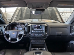 Used 2019  Chevrolet Silverado 2500HD 4WD Crew Cab 153&period;7" LTZ at Camacho Mitsubishi near Palmdale&comma; CA