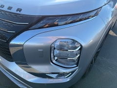 New 2025 Mitsubishi Outlander Plug-In Hybrid SE S-AWC at Camacho Mitsubishi near Palmdale, CA