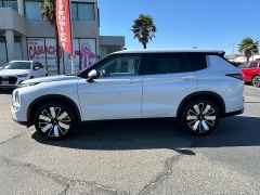New 2025  Mitsubishi Outlander SE FWD at Camacho Mitsubishi near Palmdale, CA