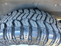 Used 2020  Chevrolet Silverado 1500 4WD Crew Cab RST at Camacho Mitsubishi near Palmdale&comma; CA