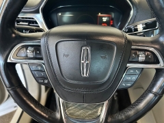 Used 2018  Lincoln Continental 4d Sedan AWD Reserve at Camacho Mitsubishi near Palmdale&comma; CA