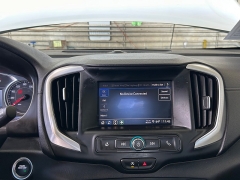 Used 2024  GMC Terrain FWD 4dr SLE at Camacho Mitsubishi near Palmdale&comma; CA