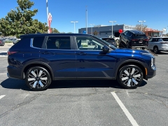New 2026  Mitsubishi Outlander FWD at Camacho Mitsubishi near Palmdale&comma; CA