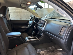 Used 2020  Chevrolet Colorado 2WD Crew Cab LT at Camacho Mitsubishi near Palmdale&comma; CA