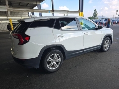 Used 2024  GMC Terrain FWD 4dr SLE at Camacho Mitsubishi near Palmdale&comma; CA