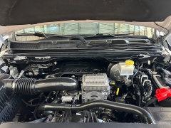 Used 2024  Ram 1500 2WD Laramie Crew Cab 5'7" Box at Camacho Mitsubishi near Palmdale&comma; CA