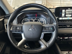 Used 2024  Mitsubishi Outlander SE FWD at Camacho Mitsubishi near Palmdale&comma; CA