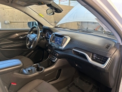 Used 2024  GMC Terrain FWD 4dr SLE at Camacho Mitsubishi near Palmdale&comma; CA