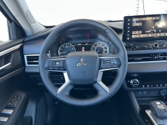 New 2026  Mitsubishi Outlander SE FWD at Camacho Mitsubishi near Palmdale&comma; CA
