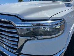 Used 2025  Ram 1500 4WD Laramie Crew Cab 5'7" Box at Camacho Mitsubishi near Palmdale&comma; CA