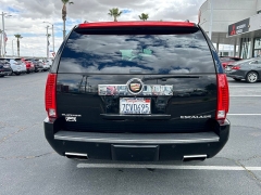 Used 2013  Cadillac Escalade ESV 4d SUV RWD Platinum at Camacho Mitsubishi near Palmdale&comma; CA