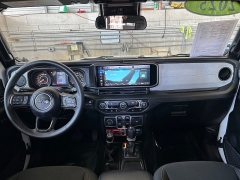 Used 2025  Jeep Wrangler Willys 4 Door 4x4 at Camacho Mitsubishi near Palmdale&comma; CA