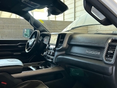 Used 2024  Ram 1500 2WD Laramie Crew Cab 5'7" Box at Camacho Mitsubishi near Palmdale&comma; CA