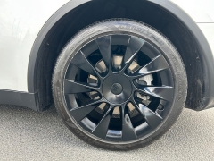 Used 2020  Tesla Model Y Long Range AWD at Camacho Mitsubishi near Palmdale, CA