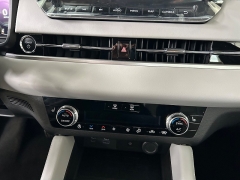 New 2025  Mitsubishi Outlander Plug-In Hybrid SEL S-AWC at Camacho Mitsubishi near Palmdale, CA