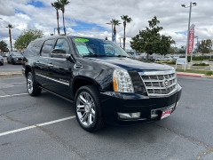 Used 2013  Cadillac Escalade ESV 4d SUV RWD Platinum at Camacho Mitsubishi near Palmdale&comma; CA