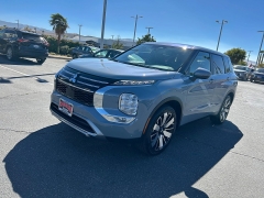New 2026  Mitsubishi Outlander SE FWD at Camacho Mitsubishi near Palmdale&comma; CA
