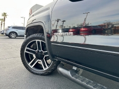 Used 2018  GMC Sierra 1500 2WD Crew Cab SLE at Camacho Mitsubishi near Palmdale&comma; CA