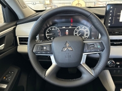 New 2025  Mitsubishi Outlander SE FWD at Camacho Mitsubishi near Palmdale, CA