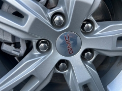 Used 2024  GMC Terrain FWD 4dr SLE at Camacho Mitsubishi near Palmdale&comma; CA