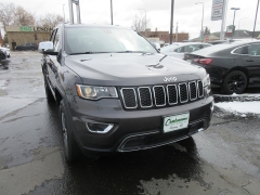 Used 2021 Jeep Grand Cherokee Limited 4x4 at Charbonneau Car Center near Dickinson, ND