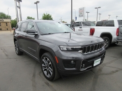 Used 2021 Jeep Grand Cherokee L Overland 4x4 at Charbonneau Car Center near Dickinson, ND