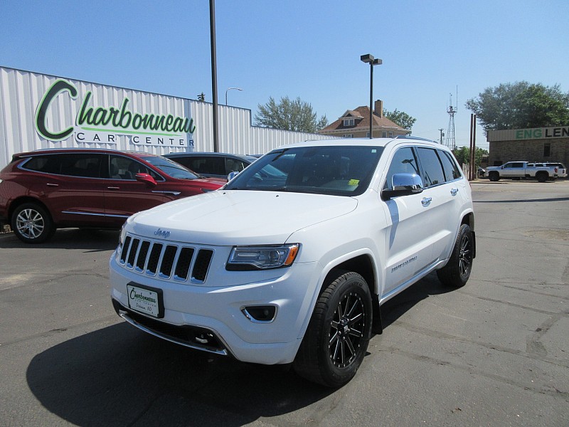 Used 2014  Jeep Grand Cherokee 4d SUV 4WD Overland at Charbonneau Car Center near Dickinson, ND