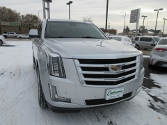 Used 2019 Cadillac Escalade 4d SUV 4WD Luxury at Charbonneau Car Center near Dickinson, ND